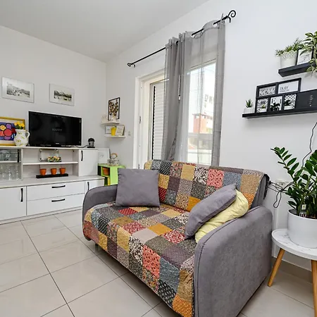 Amarena 023 Ζαντάρ