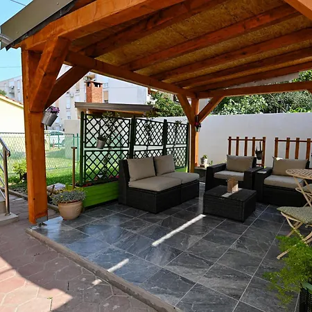 Amarena 023 Διαμέρισμα Ζαντάρ