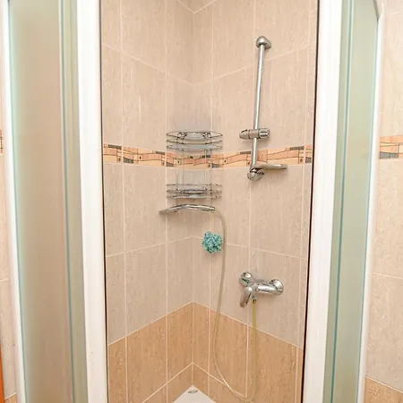 Amarena 023 Ζαντάρ